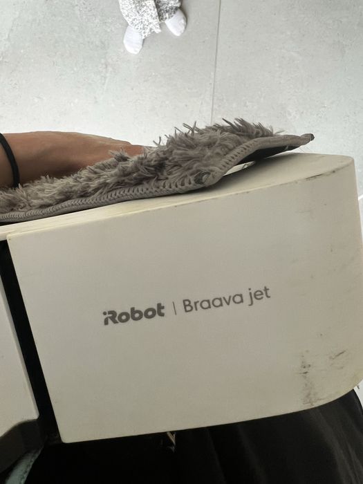 iRobot braava jet