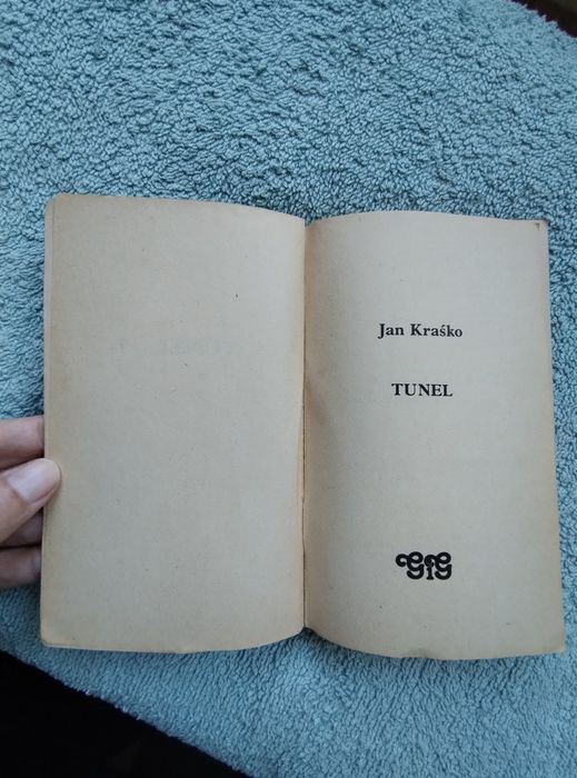 Thriller psychologiczny Tunel Jan Kraśko wydanie pierwsze wyd. GiG