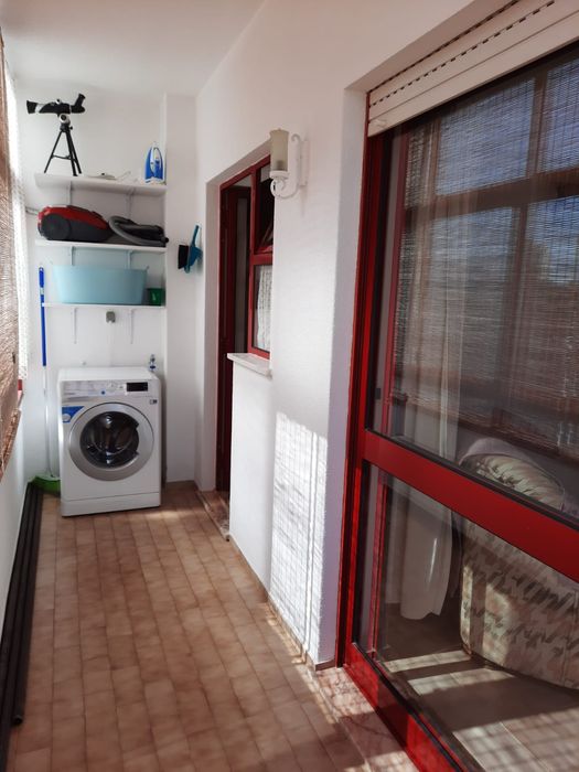 Férias, Praia da Rocha  - T2 com garagem,  junto à praia.