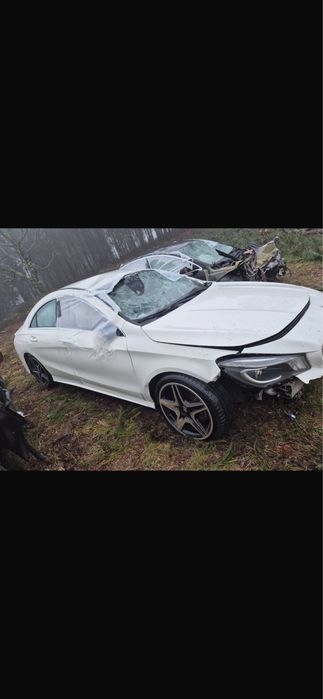 MERCEDES CLA  220 ano  2016