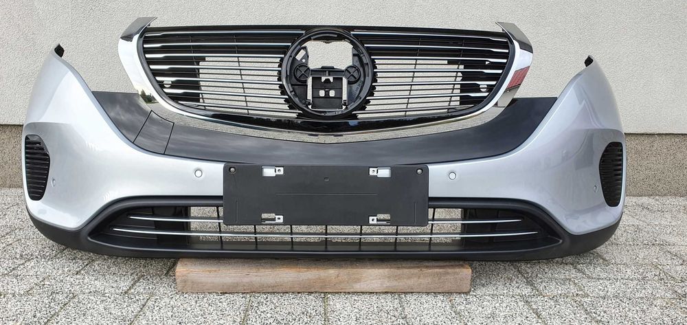 Mercedes EQC W293 Бампер передній