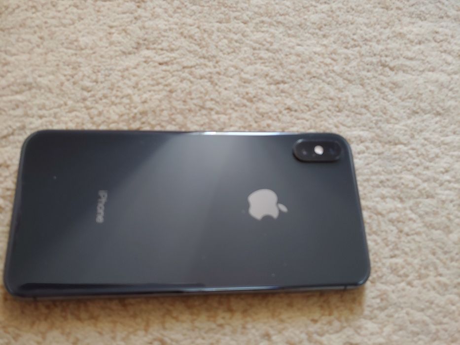 TECNO CAMON 20 PRO. 8/256.            iPhone XS Max 256 gb neverlock