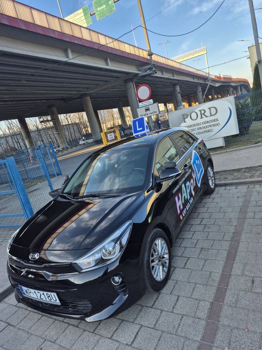 Jazdy dodatkowe / doszkalające nauka jazdy . Instruktor nauki jazdy