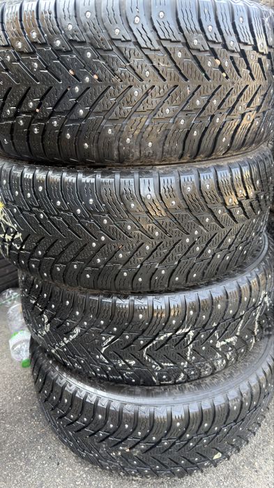 245/50/19  Nokian Hakkapeliitta 10 SUV