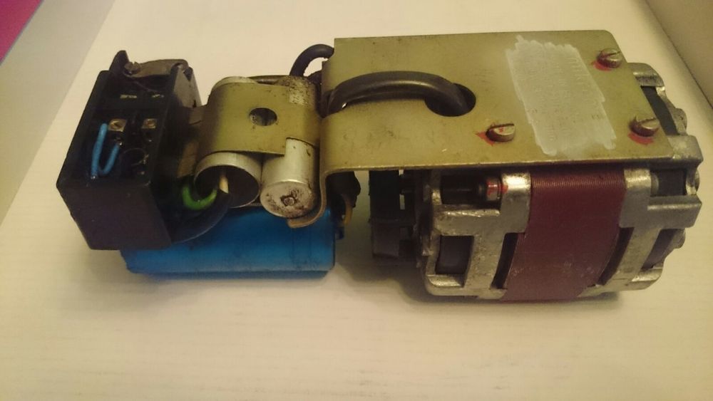 Продам електромоточик 220 В