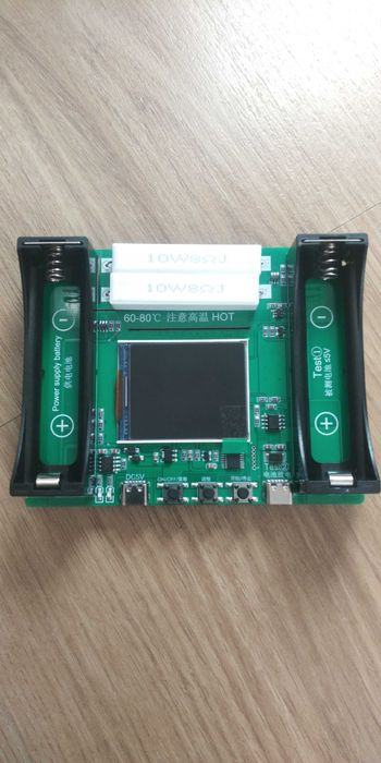 Тестер акумуляторів 18650