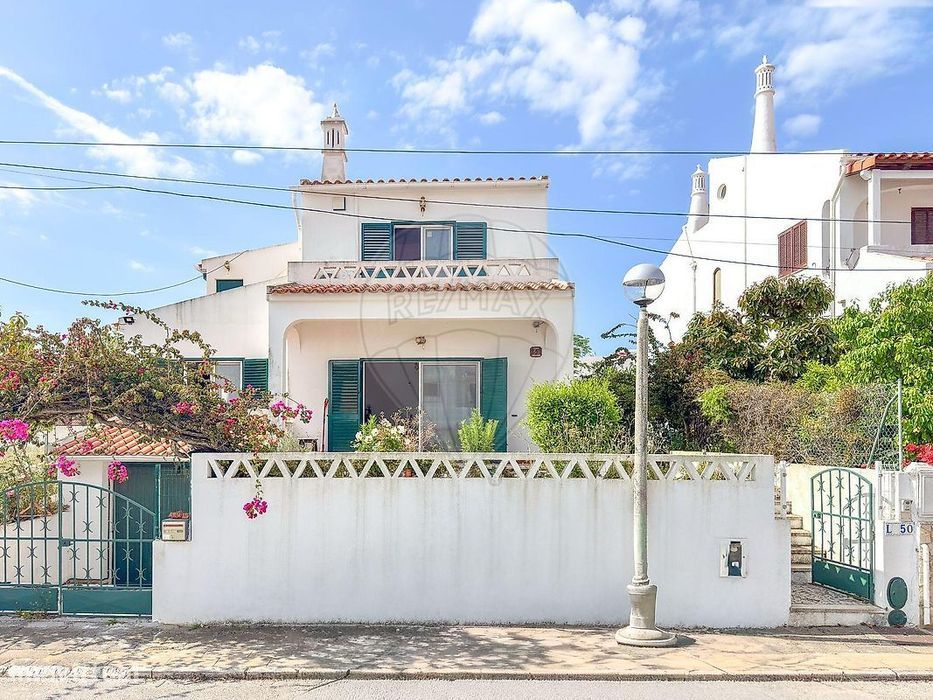 Moradia T4 para venda