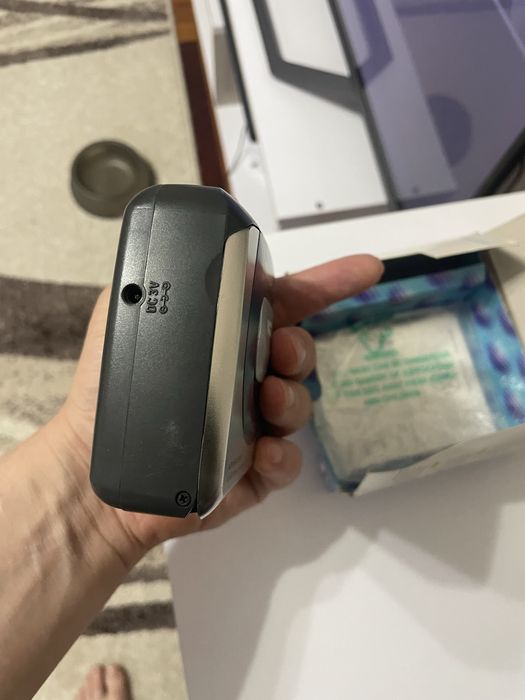 Продам касетний плеєр philips dinamic bass boost AQ6585