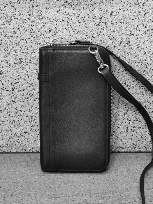 Portfel skórzany Lara Laurén z etui na telefon