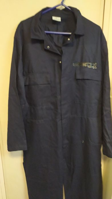 Продам комбінезони робочі, розмір XL,L ,нові,на металевих кнопках,650