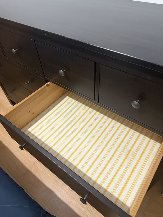 Comoda HEMNES ikea