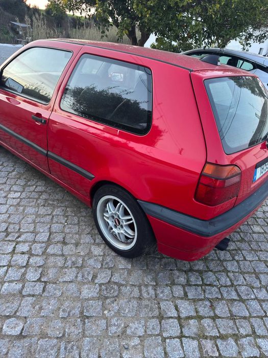 VW Golf 3 1.9 Diesel 1996 – 90.000 km reais – Clássico bem conservado