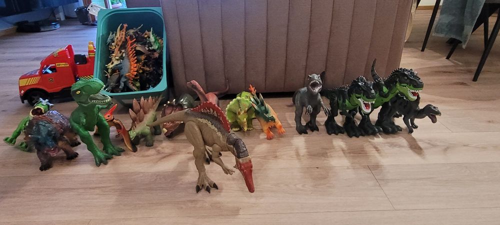 Dinozaur diznozaury wielopak