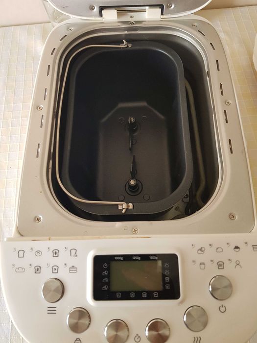 Maquina de pao Cecotec