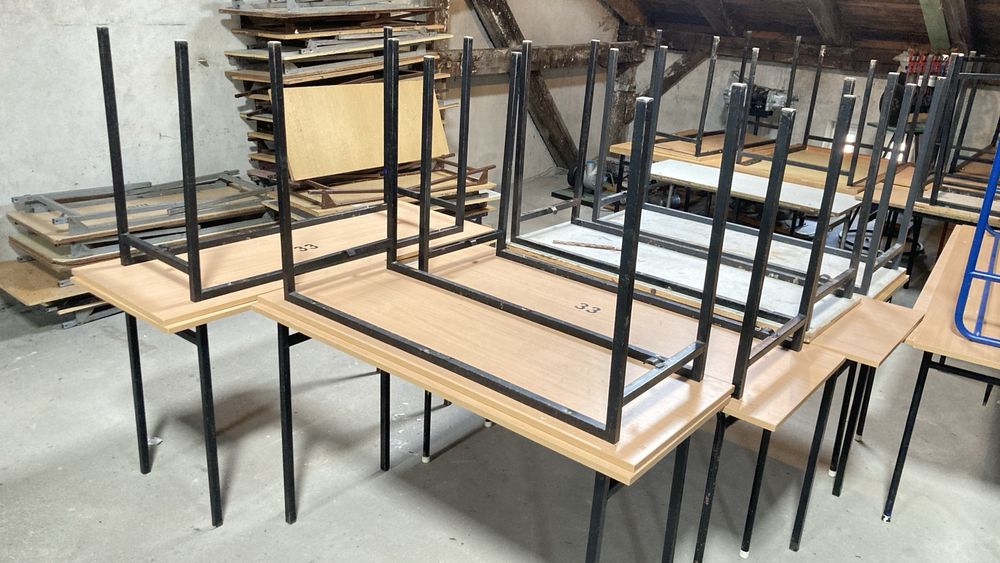 Ławka szkolna…………..