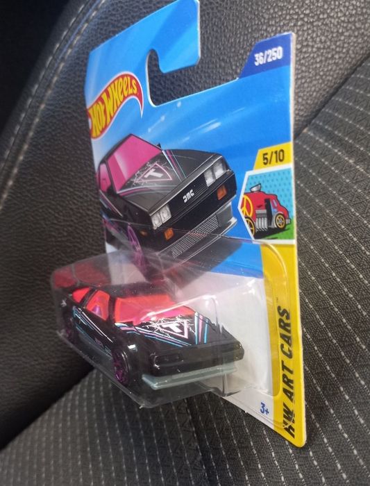 Dmc delorean hot wheels