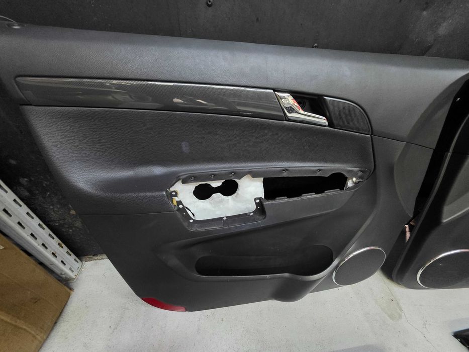 Boczki Drzwi Opel Antara I FL 2011r