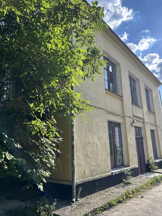 Оренда приміщення Старе місто вулиця Св.Володимира