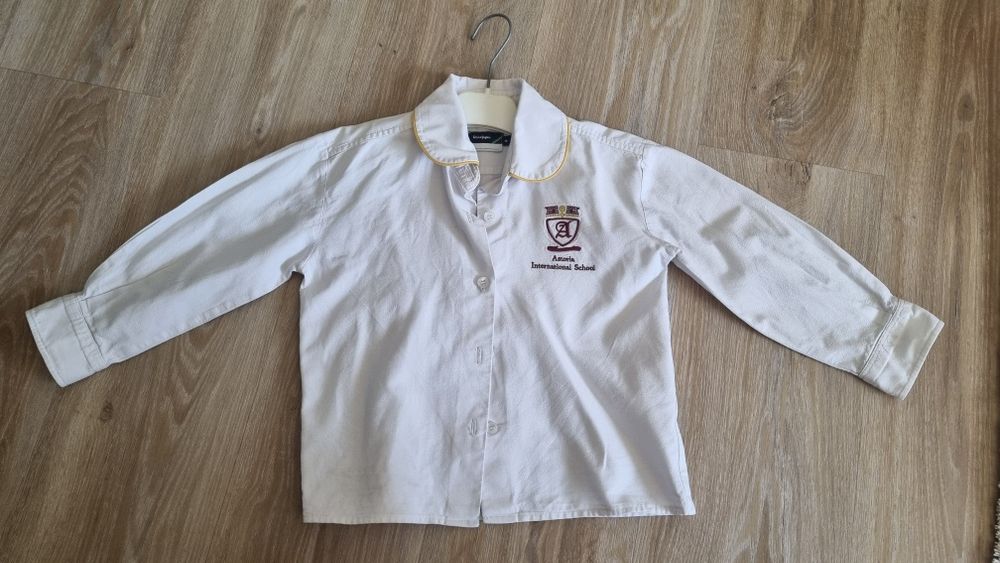 Vendo farda Colégio Astoria