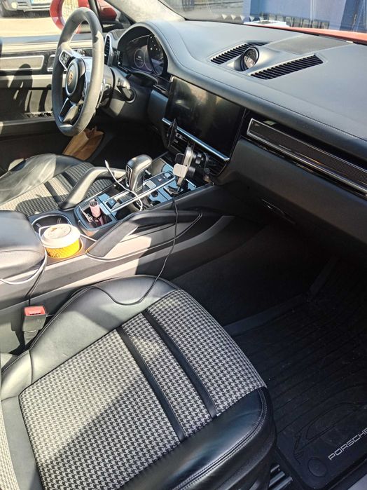 Porsche cayene 2019