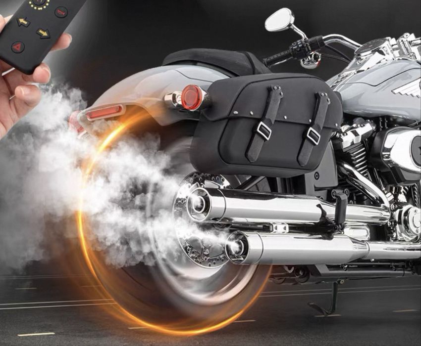 Harley Davidson FATBOY  Escala 1:6 Trabalha faz fumo, acende luzes, buzina, com amortecedores. Funciona manualmente e por comando.  Lindissima