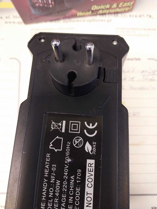 Elektryczny mini grzejnik.