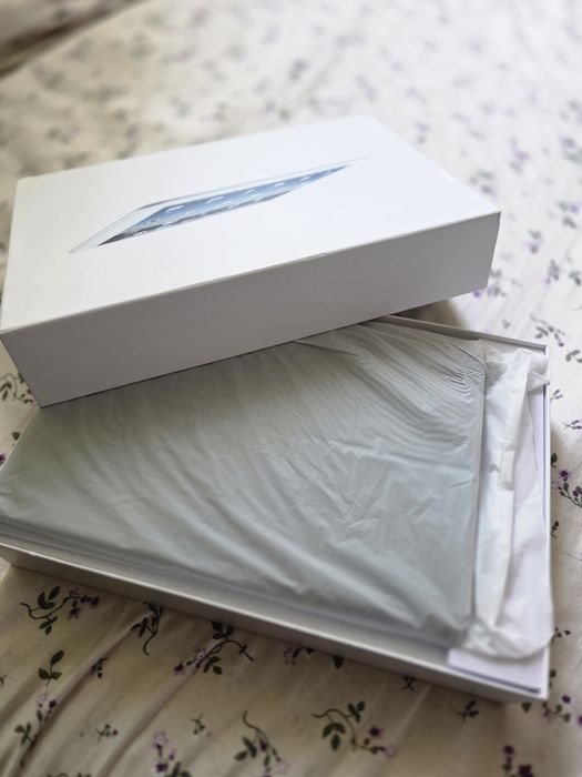 Продам планшет, новий