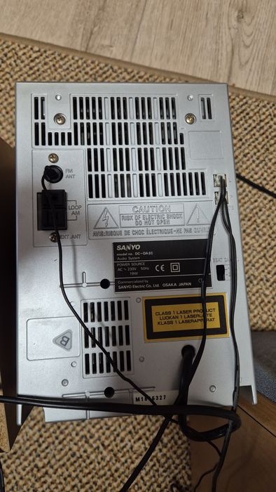 Miniwieża firmy Sanyo