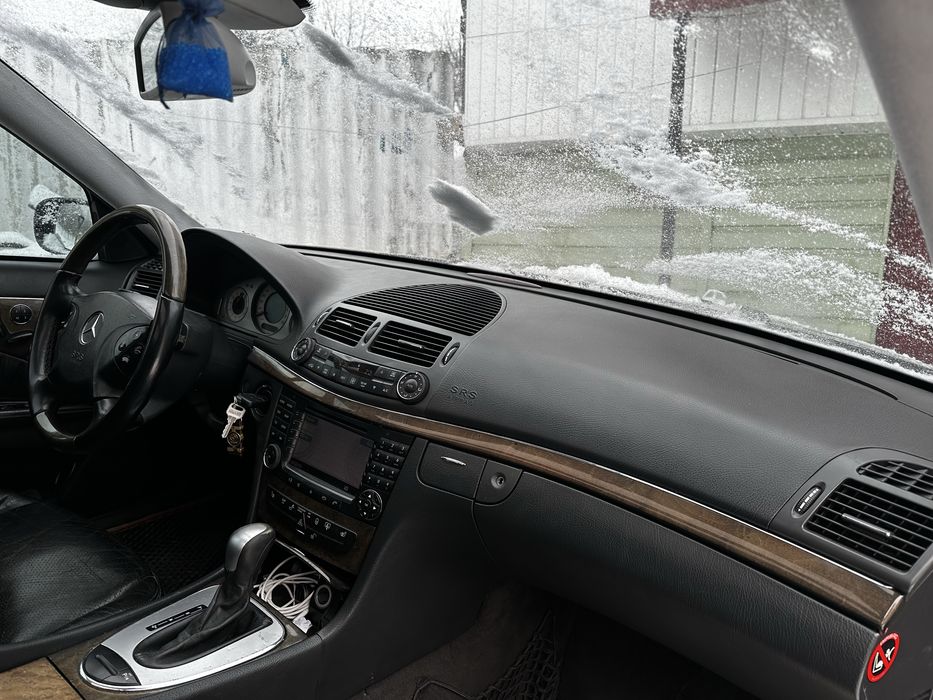 Mercedes E-class w211