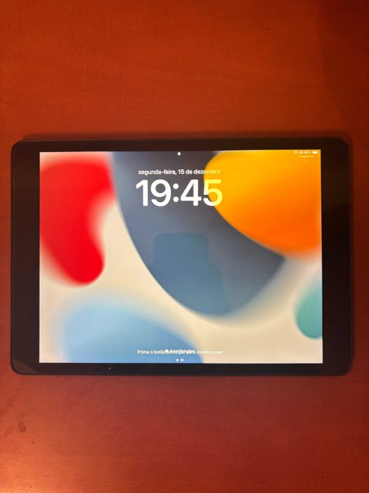 Apple iPad 10.2'' Wi-Fi - 64GB-Cinzento Sideral - 9ª Geração, Novo.