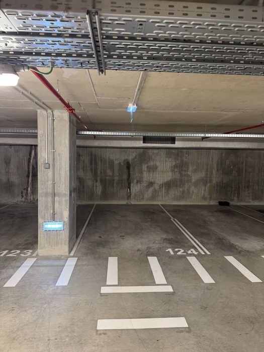 Lugar de garagem amoreiras
