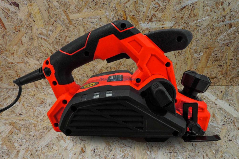 Рубанок электрический START PRO SP 1250