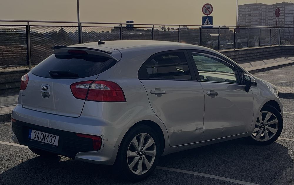 Kia Rio 1.2 CVVT (85cv) 2015 – 114.000 km