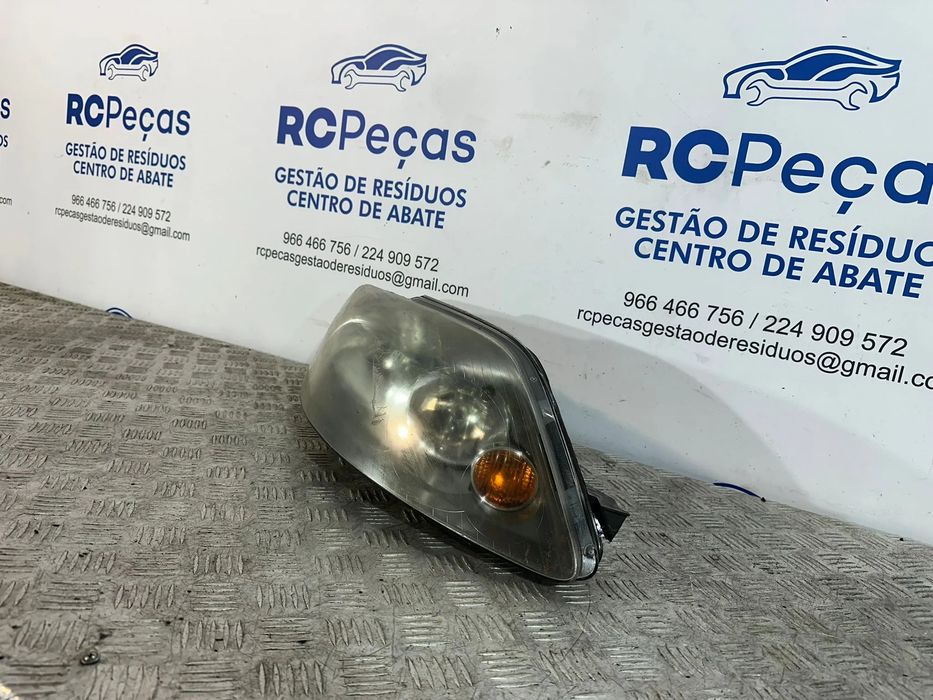 Oticas Farol Frente Frontal Direita Original VW Volkswagen Golf 5