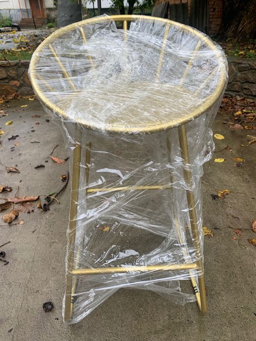 Офісні меблі нові