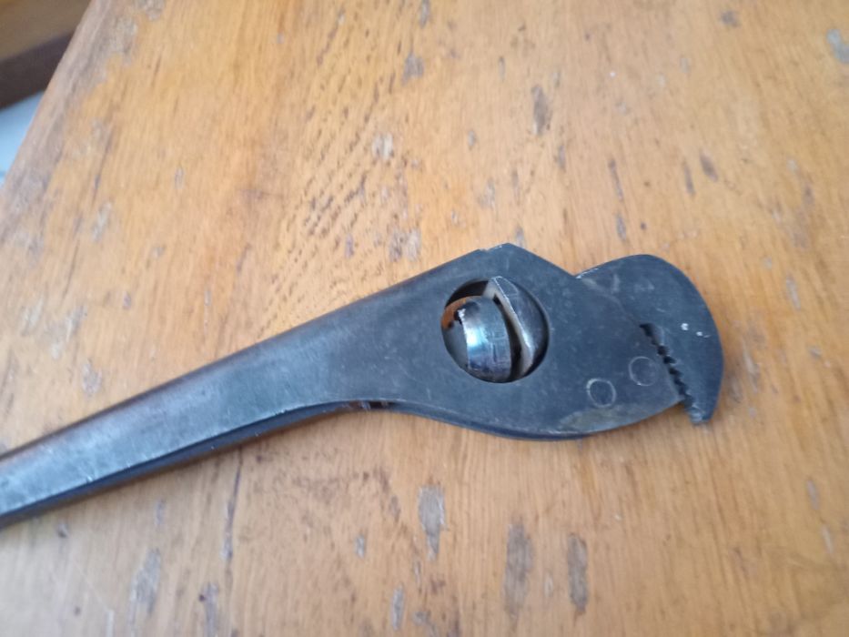 Ключ разводной довоенный