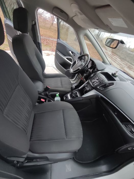 Продам Опель зефіра