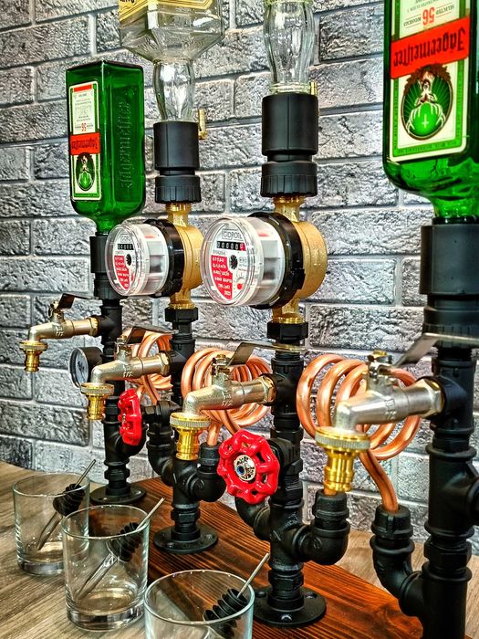 Dozownik, nalewak do alkoholu, akcesoria do baru, pubu, wine dispenser