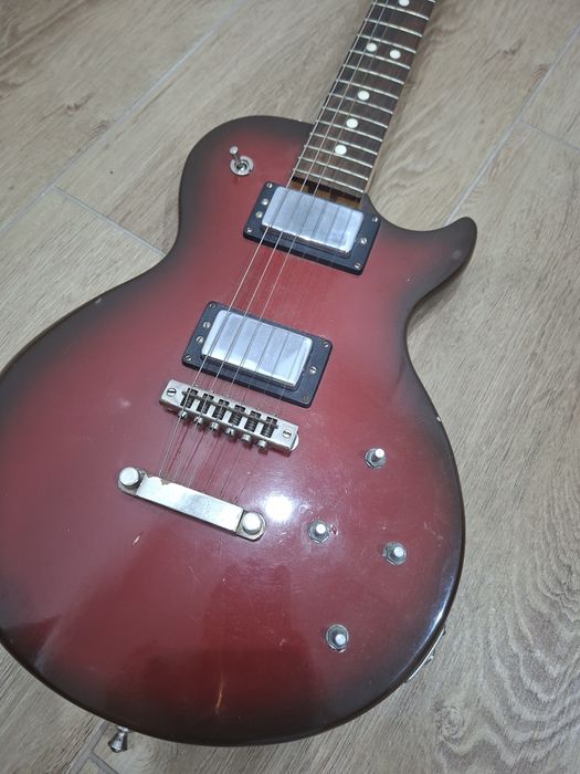 Sprzedam gitarę stan dobry