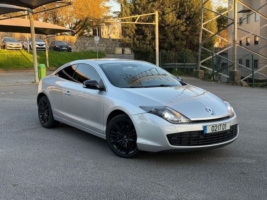 Renault Laguna Coupe 2.0 dCi Dynamique S