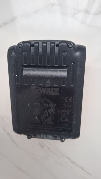 Bateria ,akumulator Dewalt  5ah + 2 ah 18v cena za 2 szt