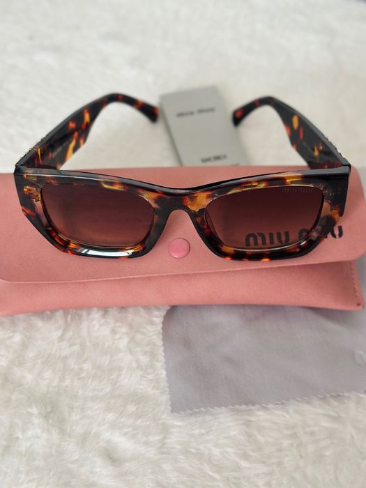 Óculos de Sol Miu Miu