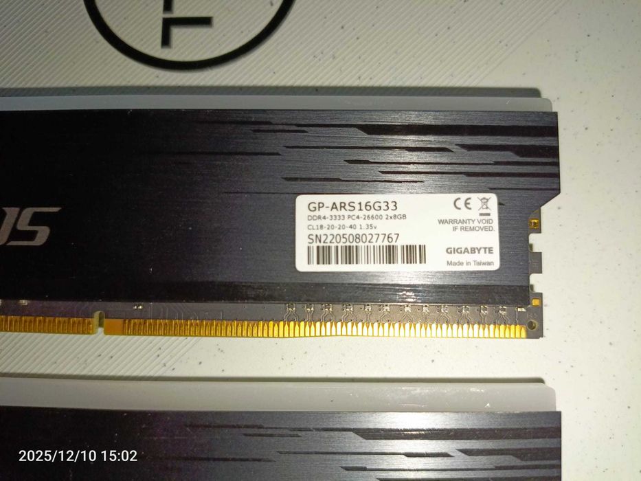 Gigabyte AORUS RGB 16GB DDR4-3333 2x8GB - jak nowe!