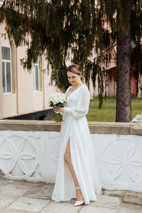 Весільна сукня класична