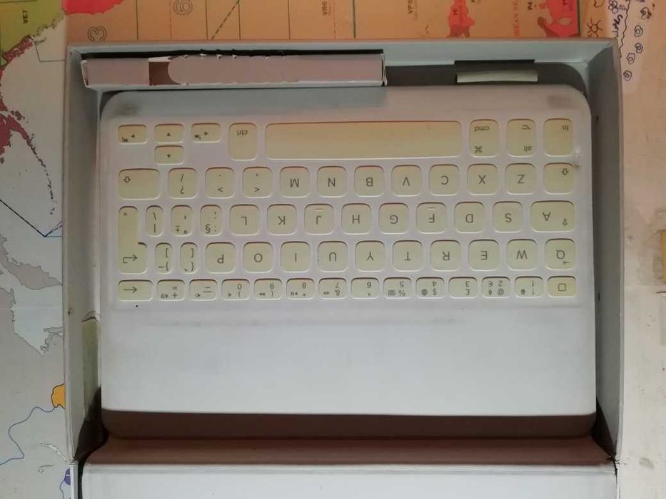 Teclado Logitech para iPad Air