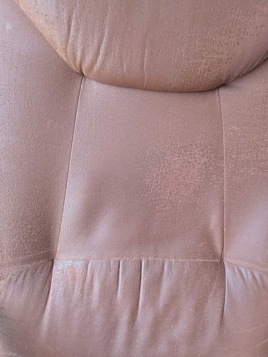 Conjunto 2 cadeiras de descanso, necessário estofar ou comprar protetor