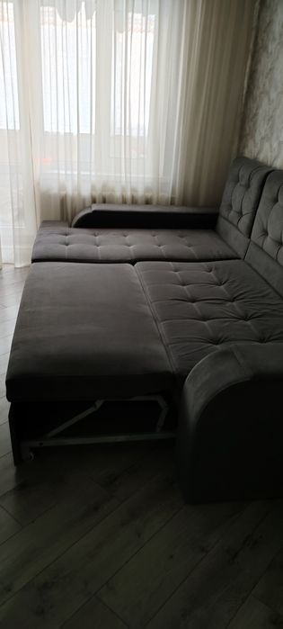 Диван кутовий ліжко