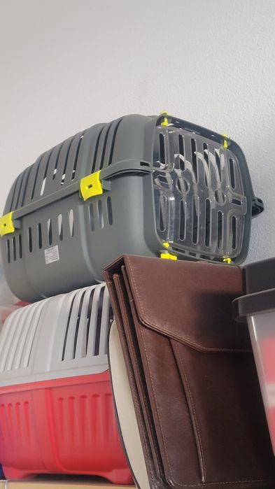 2 caixas de transporte para animais Ferplast Jet