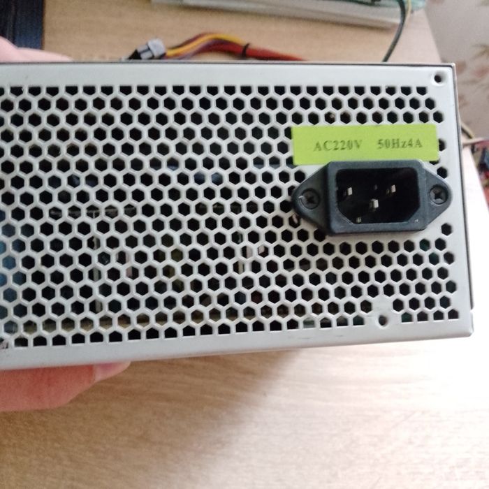 Блок живлення Delux 400Вт