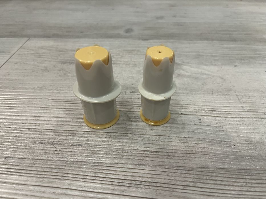 Шприц-ніж Tescoma Delicia для начинки кексів — ідеальний стан